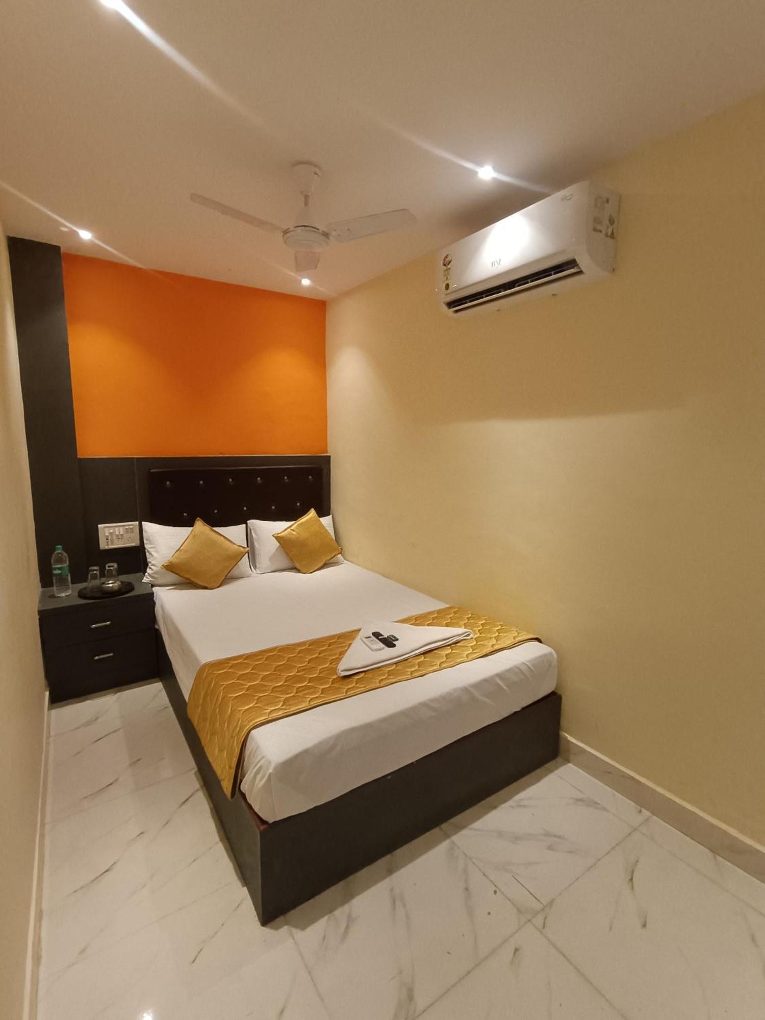 מומביי Hotel Powai Residency מראה חיצוני תמונה